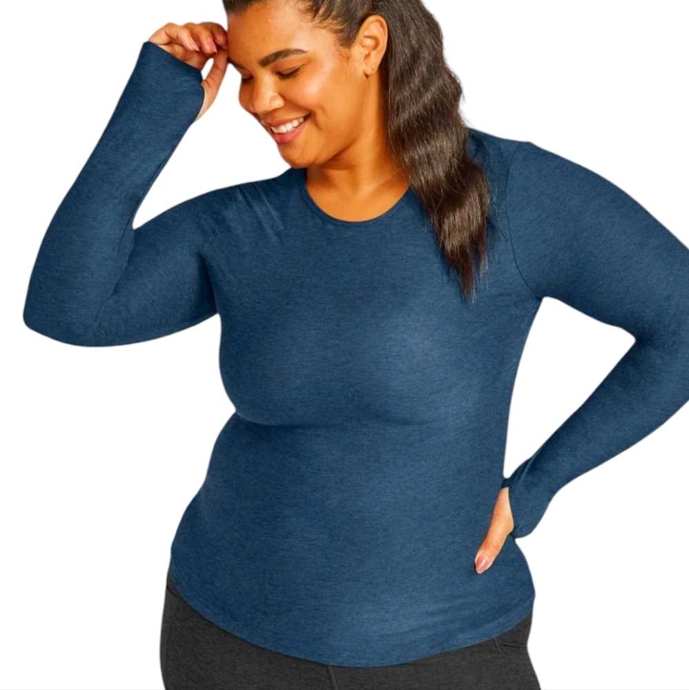 Beyond Yoga Women Size 1X Featherweight Classic Crew Pullover Gym Base Layer Top
